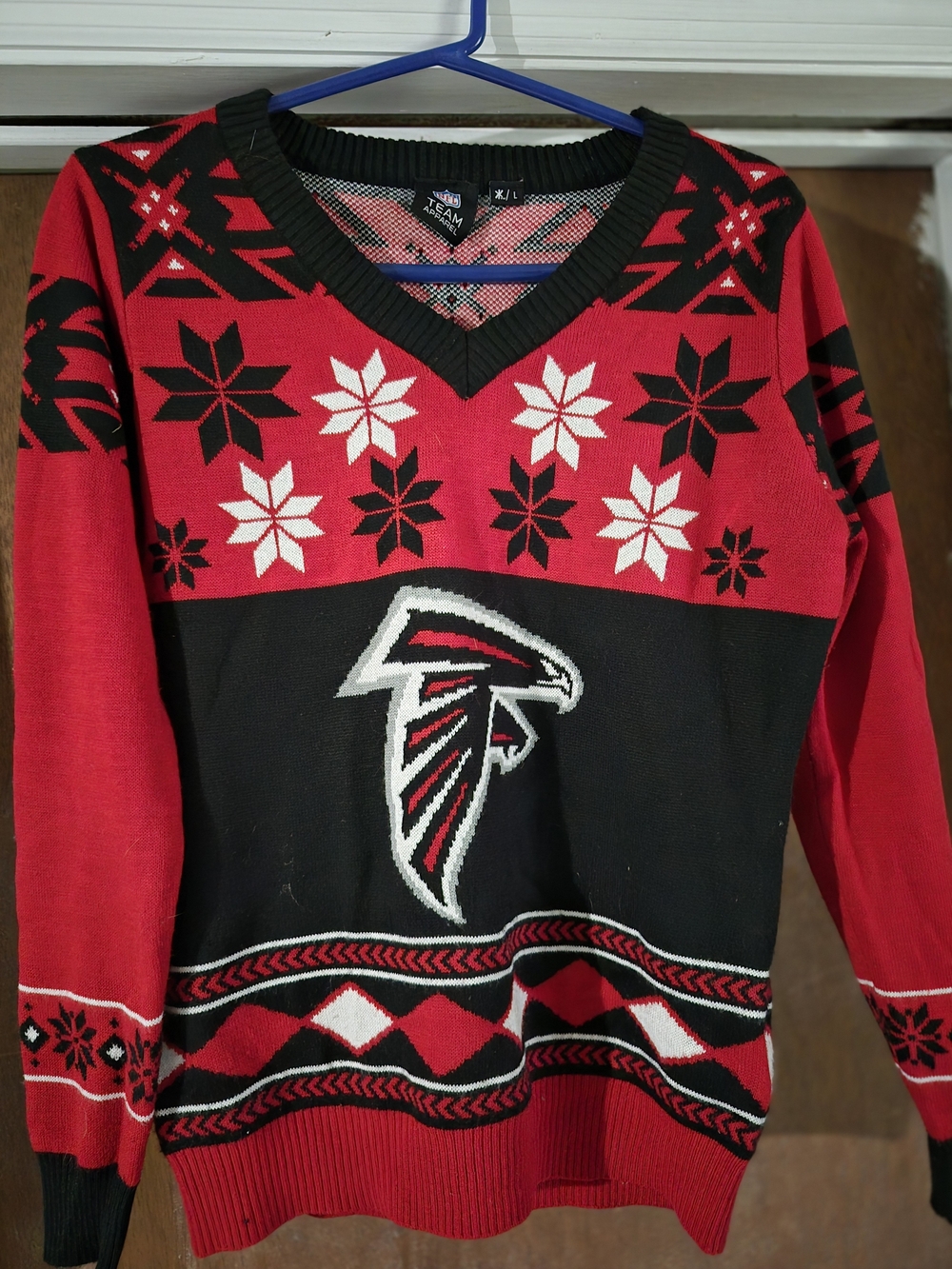 NFL Atlanta Falcons Red, Black & White V-Neck Sweater